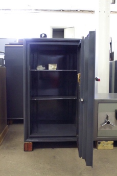 Reconditioned Mosler 1 Hour Fire Safe - 3620